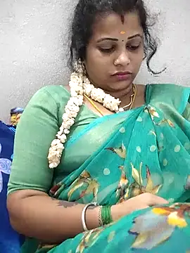 sweetqueen143 webcam