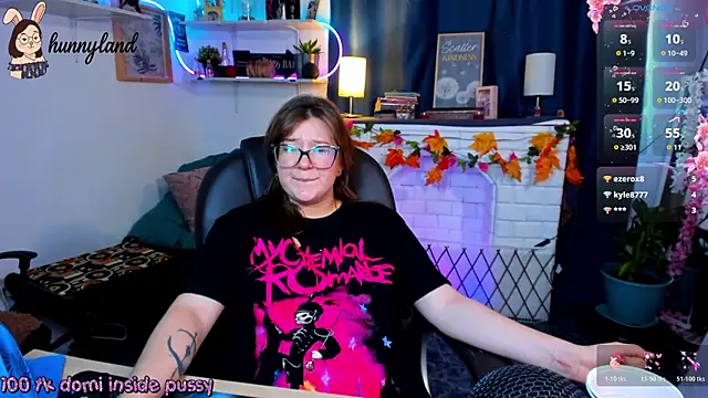 HunnyyLove webcam
