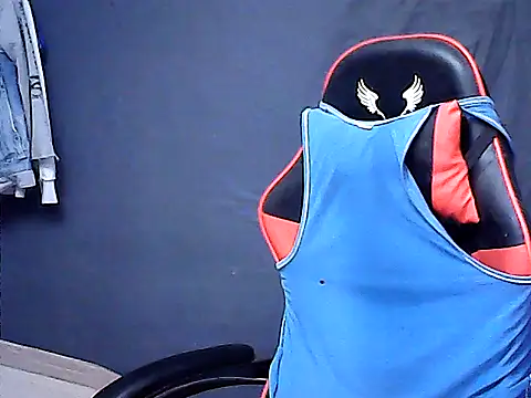 sweet_sexyasian69 (M young) - Cum in public or private to receiveb tks