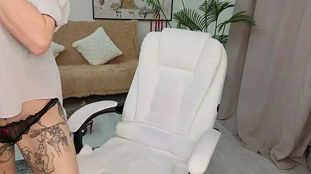 beylly - Beylly's free webcam - UK Sex Cams