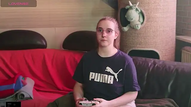 GamerGirl_Eve webcam