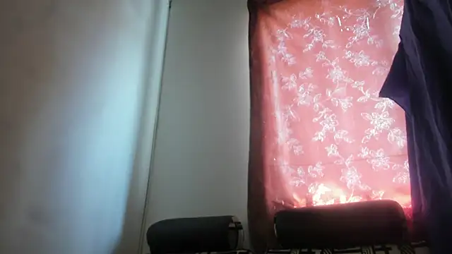 Nathaly_love96 webcam