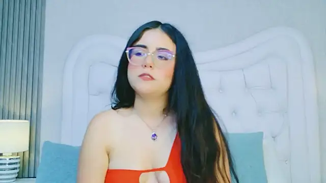 ScarlettPetrova webcam