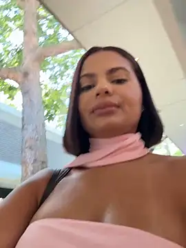 Irina_Velvett webcam