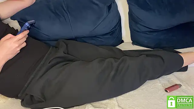 NaughtysecretsDE webcam