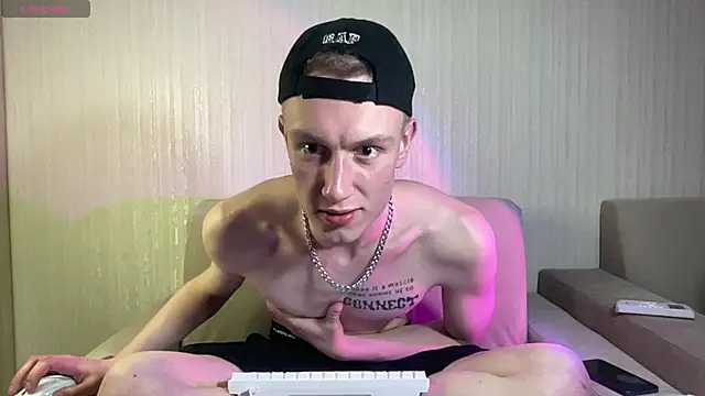 Travis_Gracile webcam