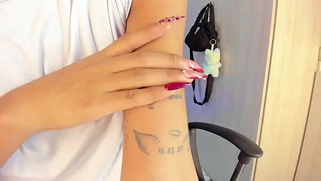 Alhanaortiz__ webcam