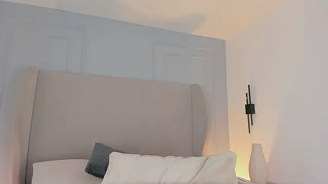 chloe_d Stripchat cam model