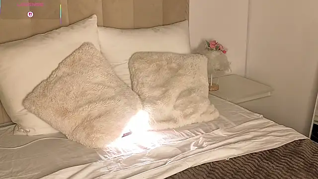 KilianaNoir Stripchat cam model