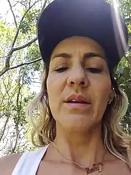 Monita_Med Stripchat cam model