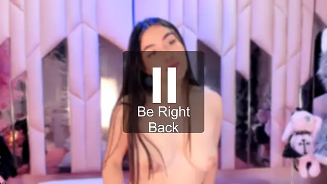 HannaCollins_ webcam