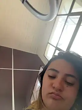 Antonella_Julieta webcam