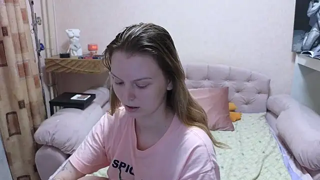 vivian_davis - Vivian_Davis's free webcam - UK Sex Cams