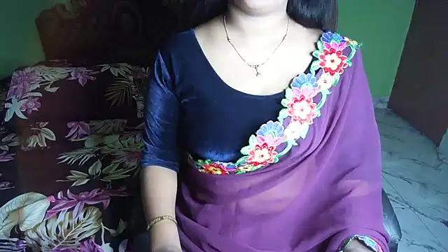 BengaliQueenStar webcam