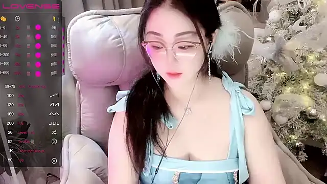 Monica-666888- webcam