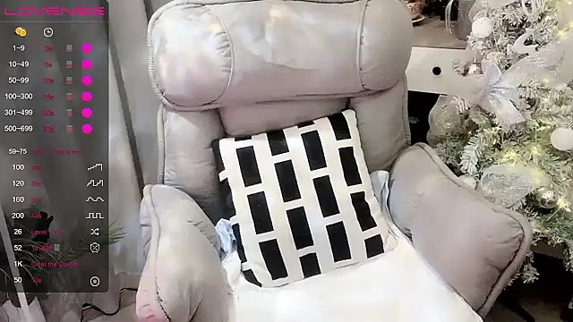 Monica-666888- webcam