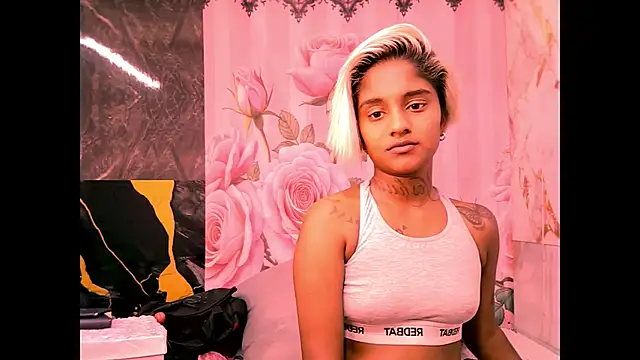 indian_barbie webcam