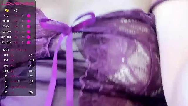 Monica-666888- webcam