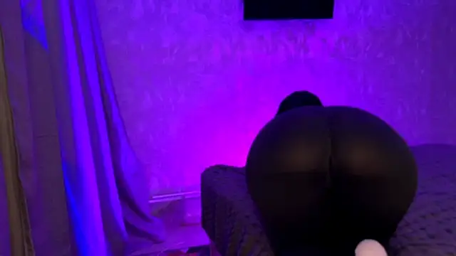 sirennna - Sirennna's free webcam - UK Sex Cams