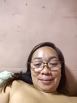 Webcam Model (asianwet4u)  is live.Free join now!