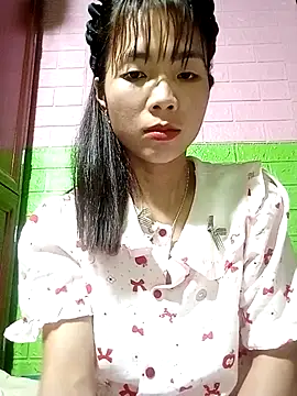 amylinee01 - AmyLinee01's free webcam - UK Sex Cams