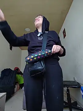 MARILYNMADELENAKOVANOVA webcam