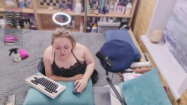 mininatalie - MiniNatalie's free webcam - UK Sex Cams