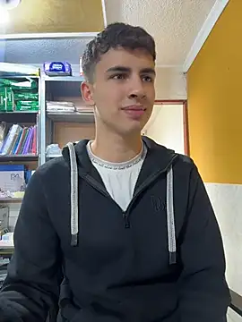 adrianrinaldi (M twink) - undress in the store