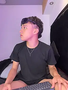 dominik_souza (M twink) - masturbate hard