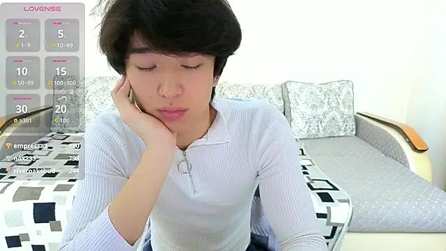 dianinav (M twink) - MASSIVE HOT CUM SHOW