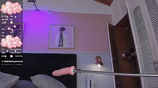 elodie_walker webcam