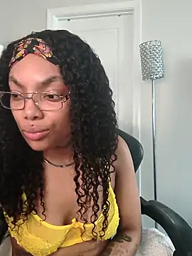 butterflybootyy webcam