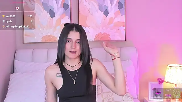 MiaTaylorSweet webcam