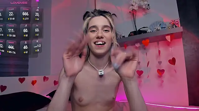 AntonettaTarring webcam