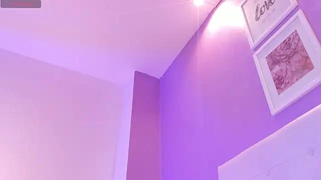 Charlotte11-11 webcam