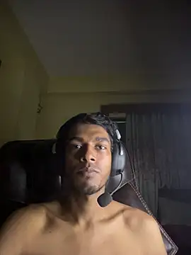 thecatfishh - Thecatfishh's free webcam - UK Sex Cams