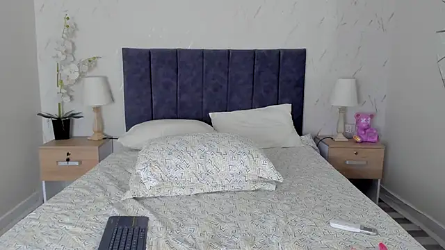 Emilly_Beaumont webcam