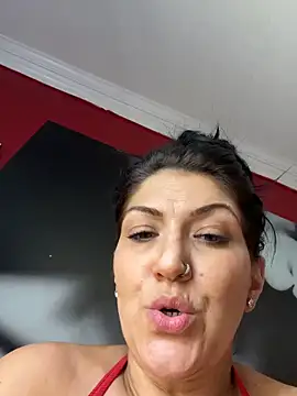 LittleMissEeve webcam