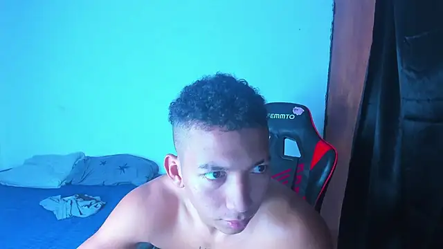 JuanchiT66 webcam