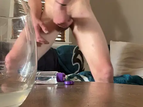 studlyhardwoodd webcam