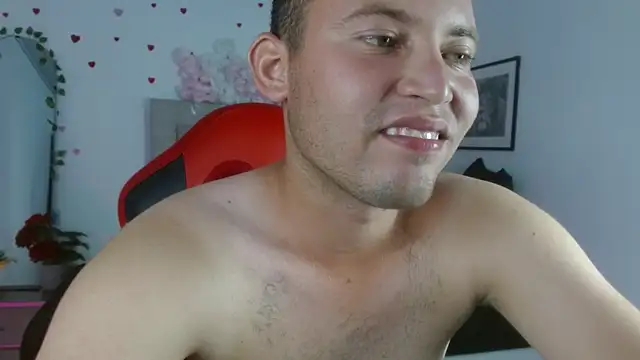 sven_fox723 webcam