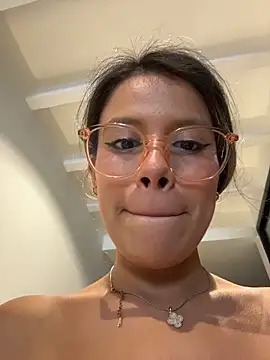 emiliia_richter__ (F teen) - CONTROL DOMI + LUSH 8MIN