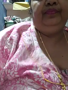 tamilthanushri webcam