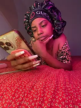 therealoshunqueen (F young) - Stuff My Ass