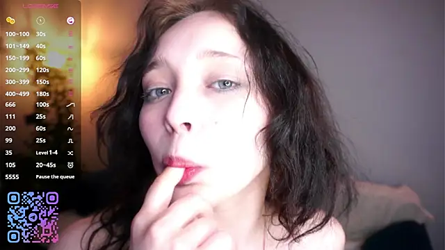  HannaHayles chat room