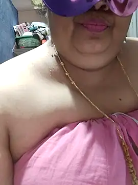 tamilthanushri webcam