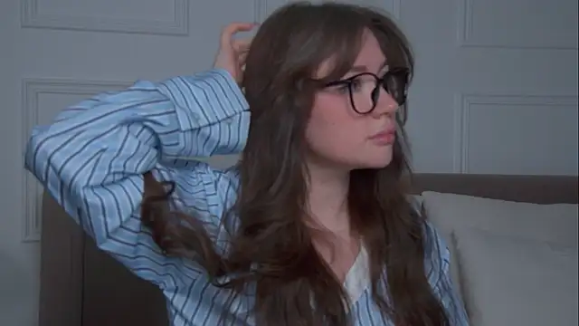 meganstrane - MeganStrane's free webcam - UK Sex Cams