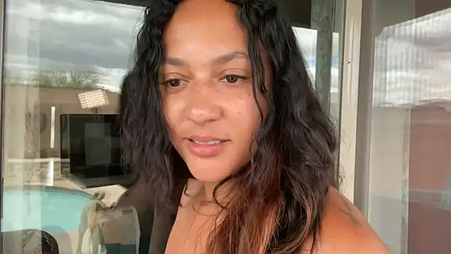dreamyriri webcam