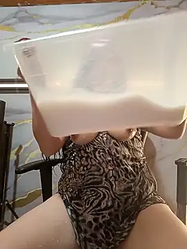zoebreastmilk2