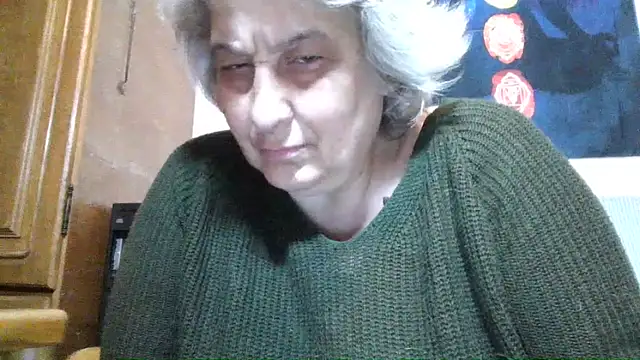 ExquisiteMature webcam